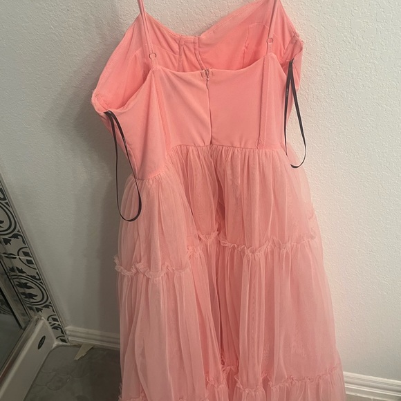 I bought it by impulse and i didnt end up liking it on my body. - Picture 4 of 5